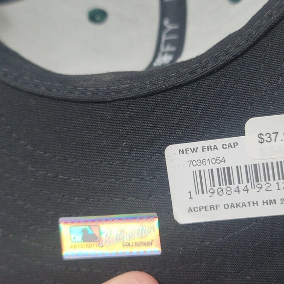 Oakland Athletics A's New Era Authentic On-Field 59FIFTY Fitted Hat Size 8 - Picture 10 of 13